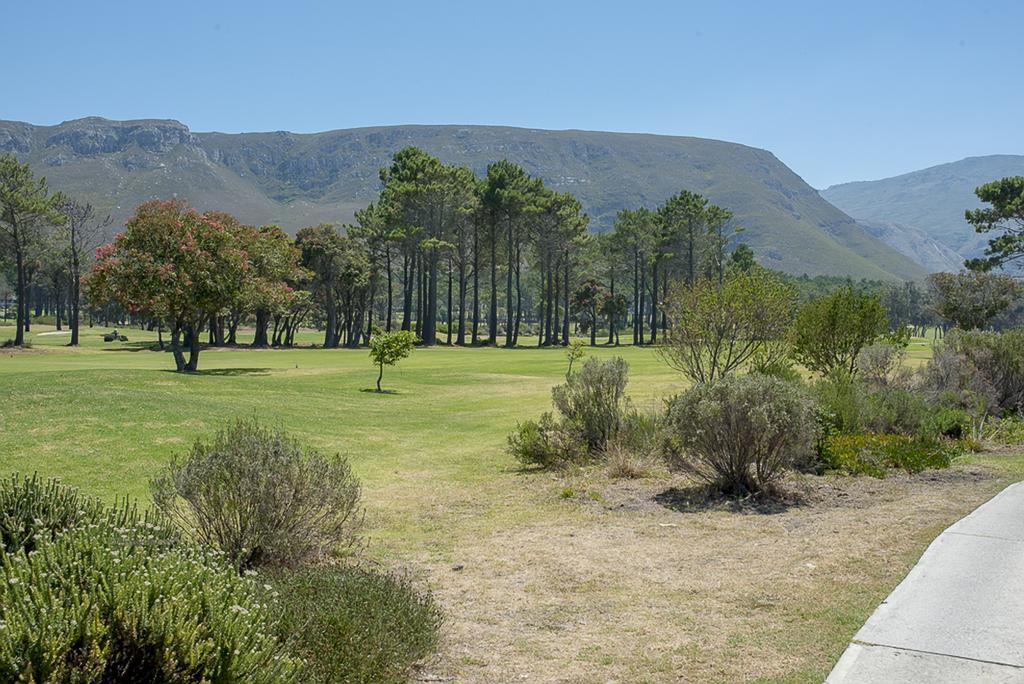 Fernkloof Fairways Villa Hermanus Exterior photo