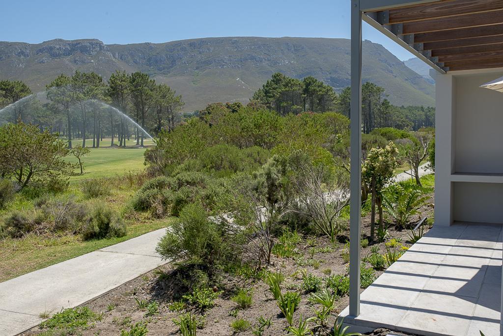 Fernkloof Fairways Villa Hermanus Exterior photo